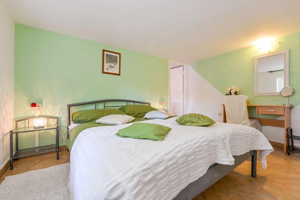 Apartment Mirana With Garden And Free Parking Zadar Værelse billede